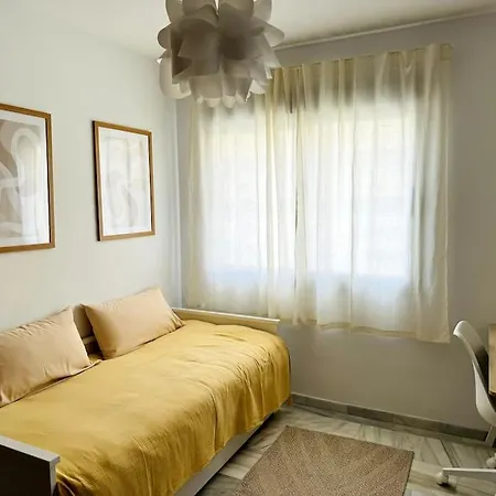 Apartamento Behappy Salitre - Con Aparcamiento Málaga